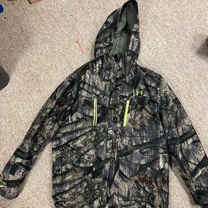 Under Armor winter hunting Jacket and pants